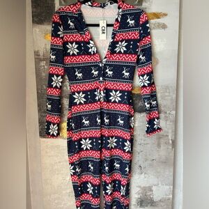 NEW~CBR Snowflake Reindeer Holiday Onesie